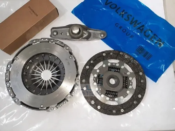 Imagen de DISCO EMBRAGUE Y PLACA PRESION 220MM LUK