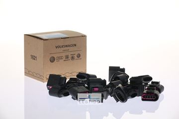 Imagen de CAJA DE CONECTOR PLANO 4 POLOS NEGRO